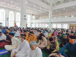 Jamaah Padati Masjid Sholat Ied Saat Masa Covid-19