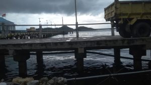 Warga Letung Resah Pelantar Beton Bakal Amruk