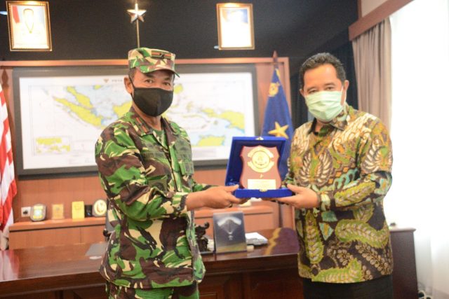 Danlantamal IV Terima Kunker Gubernur Kepri