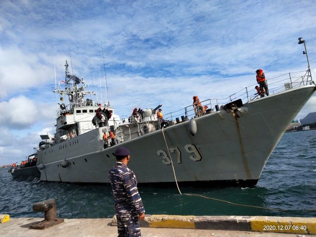 KRI Wiratno-379 Pantau Perairan Kepulauan Anambas Dalam Rangka Mendukung Pengamanan Pilkada Serentak Tahun 2020