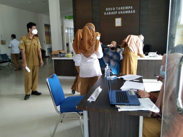 Nakes Anambas Gelar Vaksinasi Lanjutan
