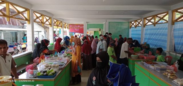 Warga Berburu Takjil Tapi Longgar Protokol Kesehatan