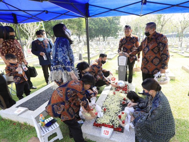 Tiga Tahun SBY Rayakan Hari Raya Idul Fitri Tanpa Istri Tercinta