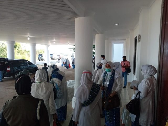 Geger! Satgas Covid-19 Bubarkan Acara Muswil II BKMT Kepri
