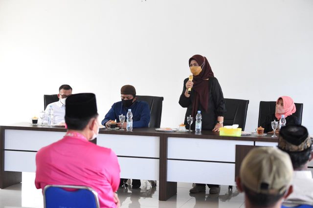 Dewi Ansar Buka Program Kelas Jauh Desa Mapur