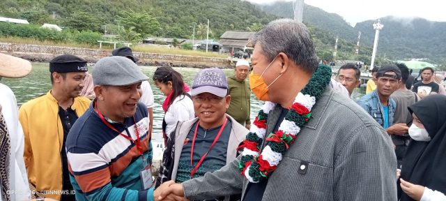 Rombongan Mubes Persiapan Pemekaran Provinsi Kepulauan Natuna Anambas Disambut Antusias