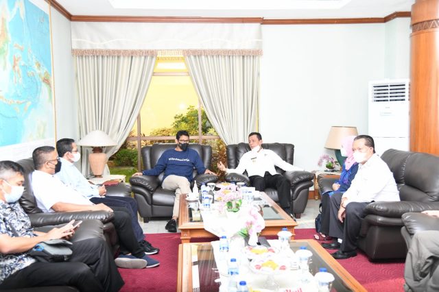 Sandiaga Uno Disambut Gubernur Kepri
