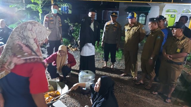Plt Sekda Bintan Kunjungi Warga Terdampak Banjir Kecamatan Bintan Timur