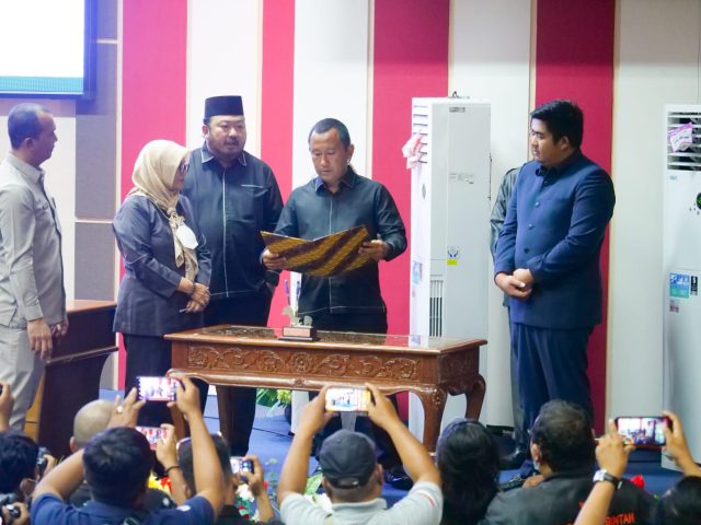DPRD Bintan Sampaikan Usulan Roby Kurniawan Jadi Bupati Definitif