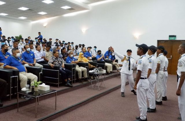 Kenali Dunia Industri, Siswa SMKN 1 Seri Kuala Lobam Diajak Keliling Dan Seminar Di Kawasan BIE