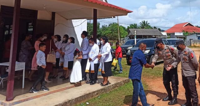Polres Bintan Pastikan Ibadah Natal Berlangsung Aman, Tiap Gereja Diterjunkan Personil