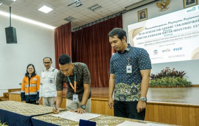 210 Warga Kecamatan Seri Kuala Lobam Dapat Perlindungan JKN-KIS Dari Donasi CSR Perusahaan BIE