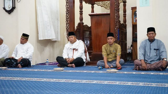 Kunjungan Tarawih Perdana di Gelar Oleh Pemkab Anambas