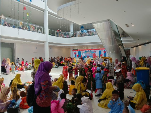 Pawai Karnaval Siswa TK di Hadiri Walikota Tanjupinang