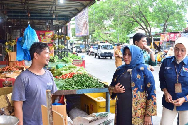 Walkot Tanjungpinang Monitoring Stock Komonitas Pangan Jelang Idul Adha