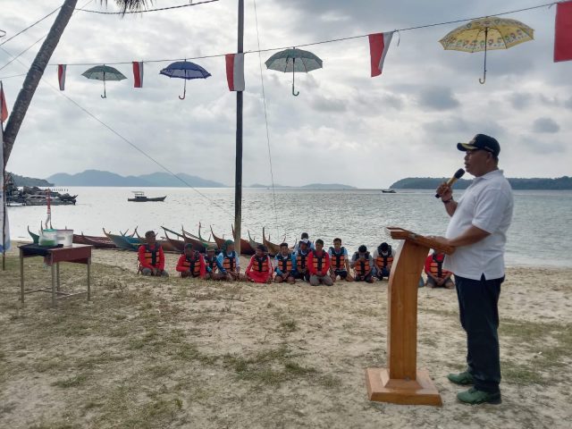 Bupati Kepulauan Anambas Buka Festival Jongkong Layar