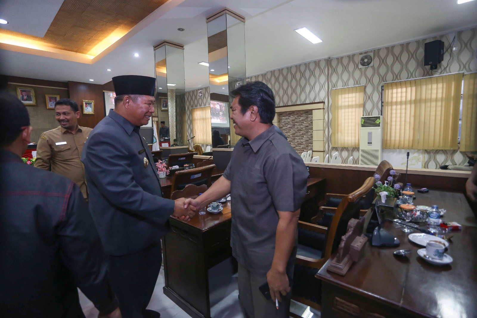 Fraksi-fraksi DPRD Kabupaten Anambas Sampaikan Pandangan Terkait Ranperda APBD Tahun 2024 (1)