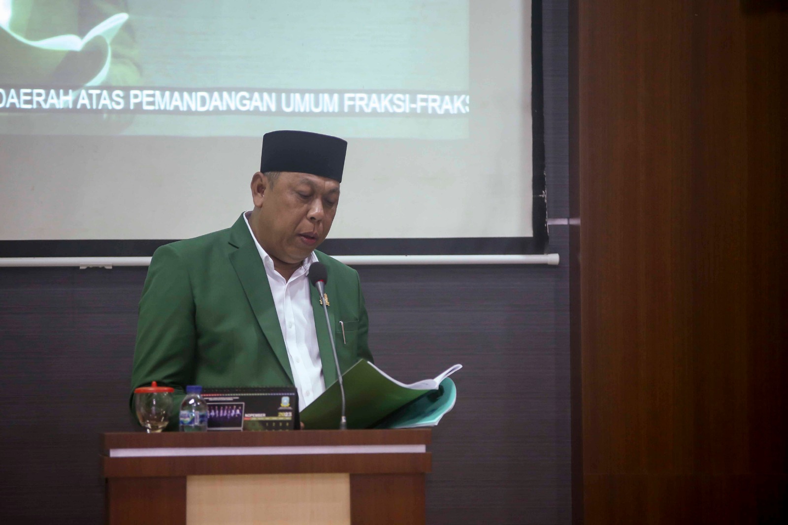 Fraksi-fraksi DPRD Kabupaten Anambas Sampaikan Pandangan Terkait Ranperda APBD Tahun 2024 (2)