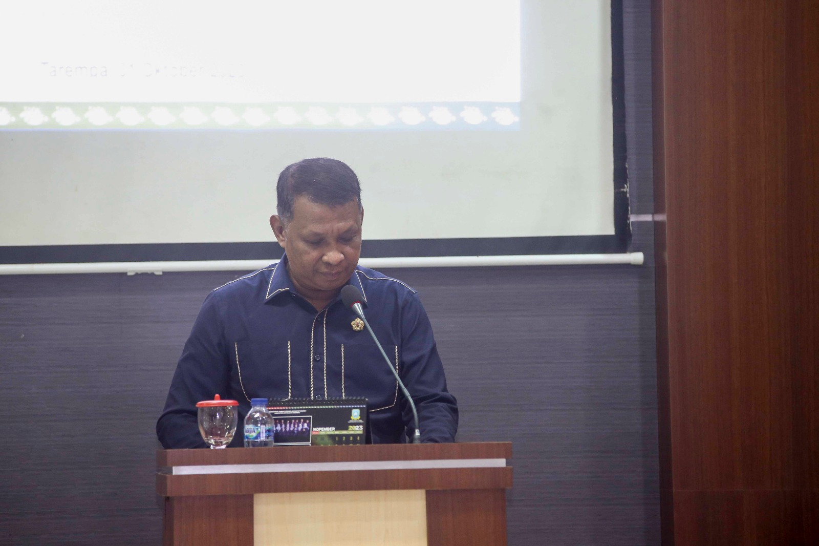 Fraksi-fraksi DPRD Kabupaten Anambas Sampaikan Pandangan Terkait Ranperda APBD Tahun 2024 (7)
