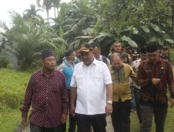 Bupati Karimun Tinjau Pembangunan Ruang Rawat Inap RSUD Tanjung Batu