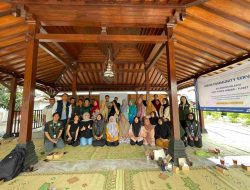Tim Nilaksi MBKM Community Service Sosialisasikan Tentang Branding Komunitas dan Produk Berkolaborasi dengan Smartfren