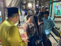 Curhat Ke Bupati, Pedagang Pasar Baru Tanjunguban Ngaku Pendapatan Berdagang Merosot Sejak Covid-19