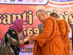 Bupati Kasmarni Ajak Umat Buddha Perkuat Perdamaian, Toleransi dan Spiritualitas