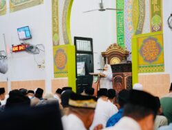 Rayakan Idul Adha di Muara Basung, Kasmarni Ajak Warga Saling Peduli dan Saling Menguatkan