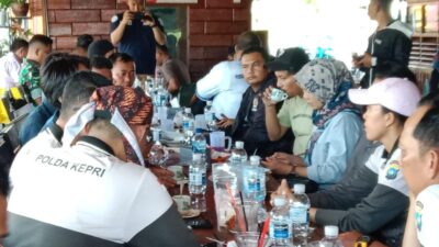 Coffee Morning Bersama Insan Pers Bintan, Kapolres Ajak Jaga Kamtibnas Dan Sampaikan Pesan Edukasi Serta Informasi Ke Masyarakat