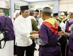 Ansar Sambut Hangat Kepulangan Jamaah Haji Kloter Pertama Embarkasi Batam