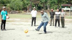 Rocky Marciano Bawole Buka Turnamen Sepak Bola Kompi Cup I Kecamatan Meral Barat (6) Rocky Marciano Bawole Buka Turnamen Sepak Bola Kompi Cup I Kecamatan Meral Barat (6)