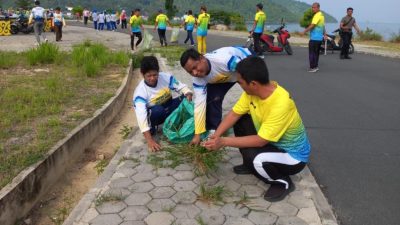 Wakil Bupati Anambas Pimpin Gotong Royong Massal di Masjid Agung Baitul Ma’mur