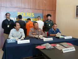 Camat Siantan Tengah Ditangkap karena Penyalahgunaan Narkoba di Kantor