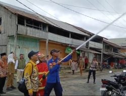 Sekarang Pulau Midai Memiliki Mesin Pompa Pemadam Kebakaran Portable