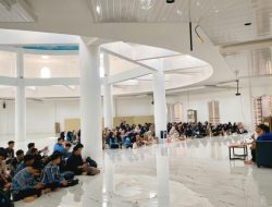 Kadis Koperasi Kepri Motivasi 300 Penerima KIP Kuliah di STAIN Bintan