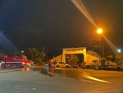 Tumpahan Semen Readymix Di Depan TMP Dwi Kora Tanjunguban, Sejumlah Pengendara Roda Dua Nyaris Terjatuh