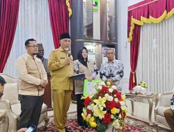 Wujud Kepedulian, PGRI Kab. Bengkalis Salurkan Bantuan 420 Juta, Kepada Korban Bencana di Sumbar