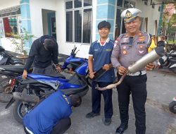 Tindakan Tegas Bagi Pengendara Motor knalpot Brong, Langsung Copot Ditempat