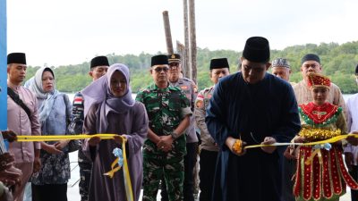 Bupati Roby Resmikan Dermaga ‘Mak Yong’ Pulau Mantang Setelah Penantian Bertahun-Tahun