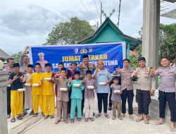 Ratusan Bungkus Nasi Kotak Dibagikan Satlantas Polres Natuna Pada Giat Jumat Berkah