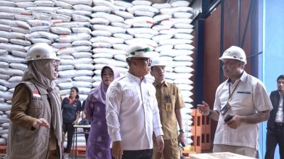Wagub Nyanyang Cek Stok Beras dan Minyak Goreng Bulog Batam, Pastikan Aman Dan Tersedia Sampai Lebaran 2026