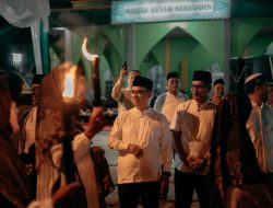 Pawai Obor 1 Muharam di Karimun, Bupati Dorong Masjid Jadi Pusat Peradaban