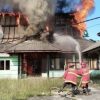 Kantor Perumda Tiba-Tiba Terbakar Diduga Konsleting Listrik Tim Damkar Natuna Berhasil Padamkan Kobaran Api