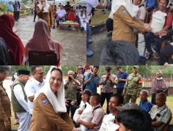 Pemda Natuna Salurkan Bantuan Pangan Sebanyak 3,87 Ton Kepada 129 KK Di Desa Cemaga