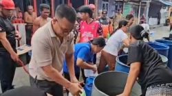 Bupati Aneng Turun Langsung Salurkan Air Bersih untuk Warga Sri Tanjung